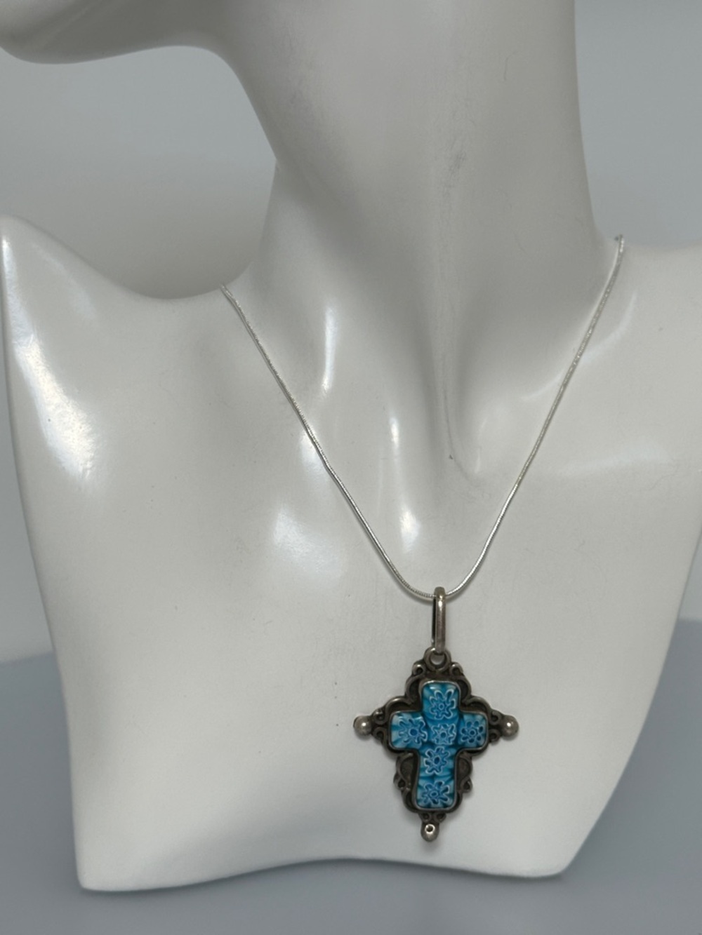Elegant 925 sterling silver Blue Cross Pendant Necklace